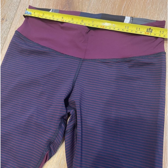 Lululemon Run For Your Life Crop 17”. EUC! Hyper Stripe Plum/Plum Pow Stripe - Picture 8 of 14